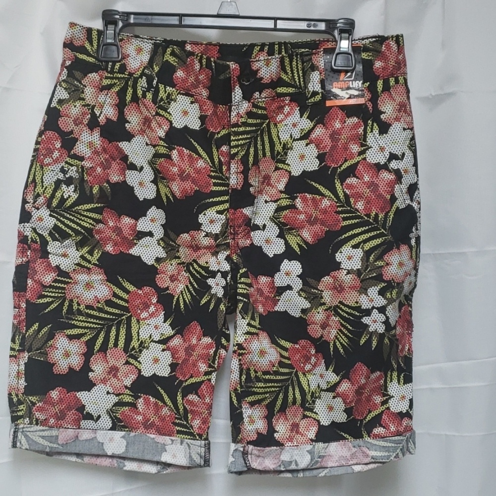 Men short floral.